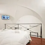 Garruba Bari